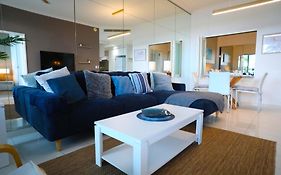 Silvershore Apartments On The Broadwater